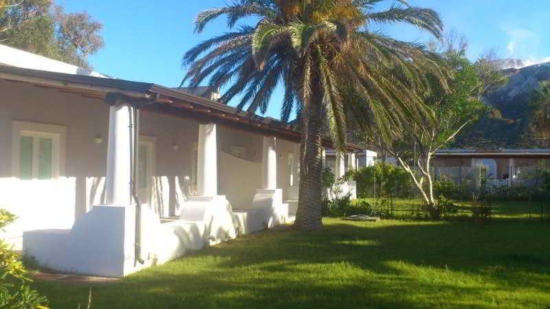 Residence I Pagghiari Bungalow Vulcano  Buitenkant foto